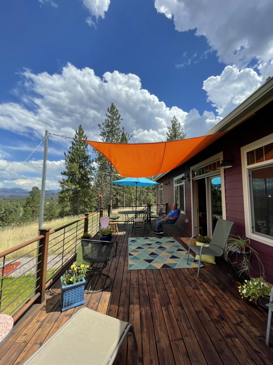 Rob and Pam’s fantastic deck where we hung out and ate dinner