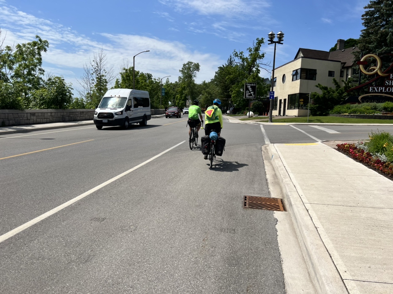 Thiago and I riding off down Niagara Parkway