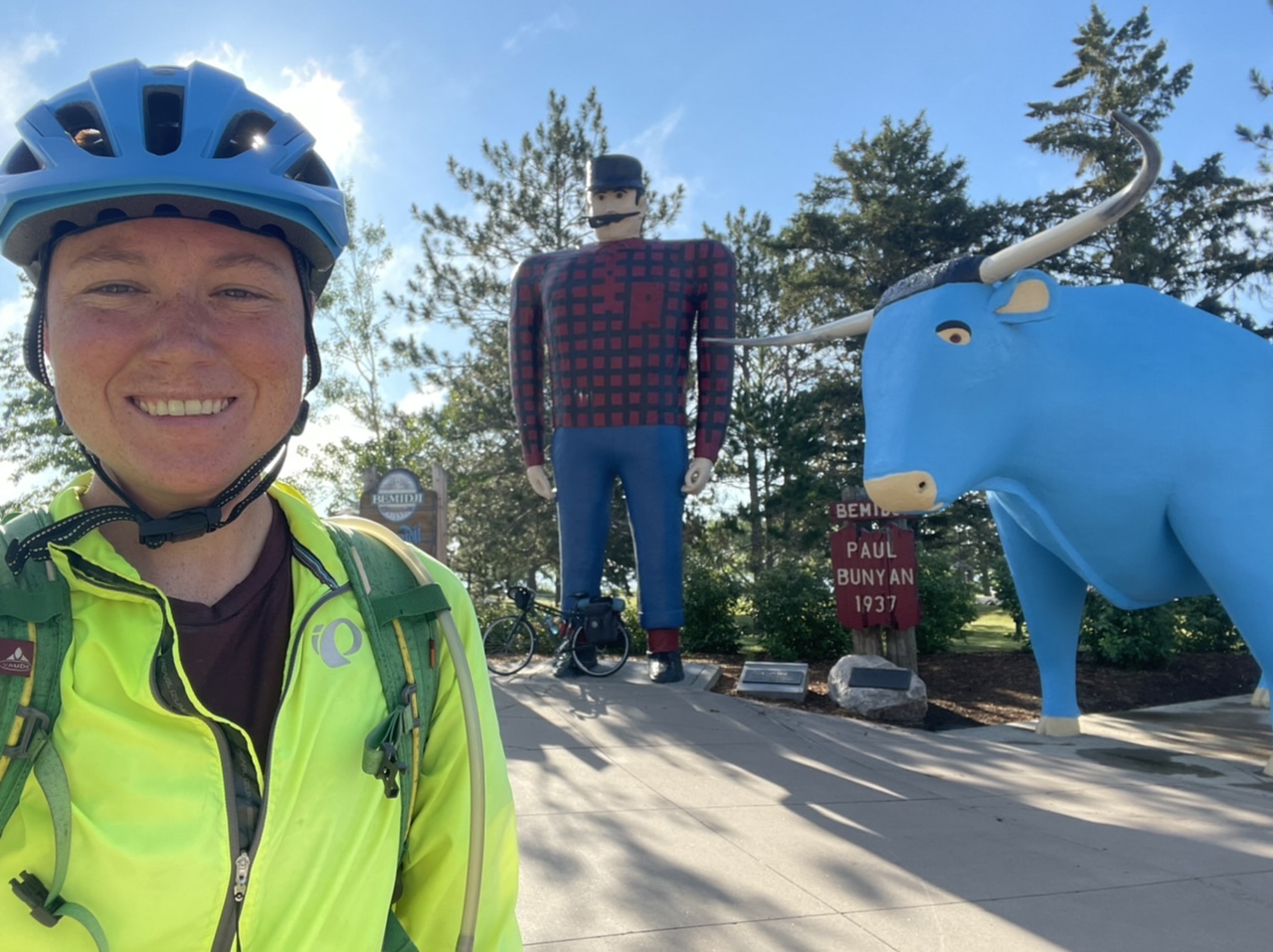 Found the biggest Paul and Babe yet in Bemidji - note Bubba by Paul’s right foot for scale