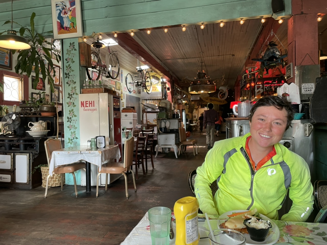 Early lunch at a cool cafe in Omak