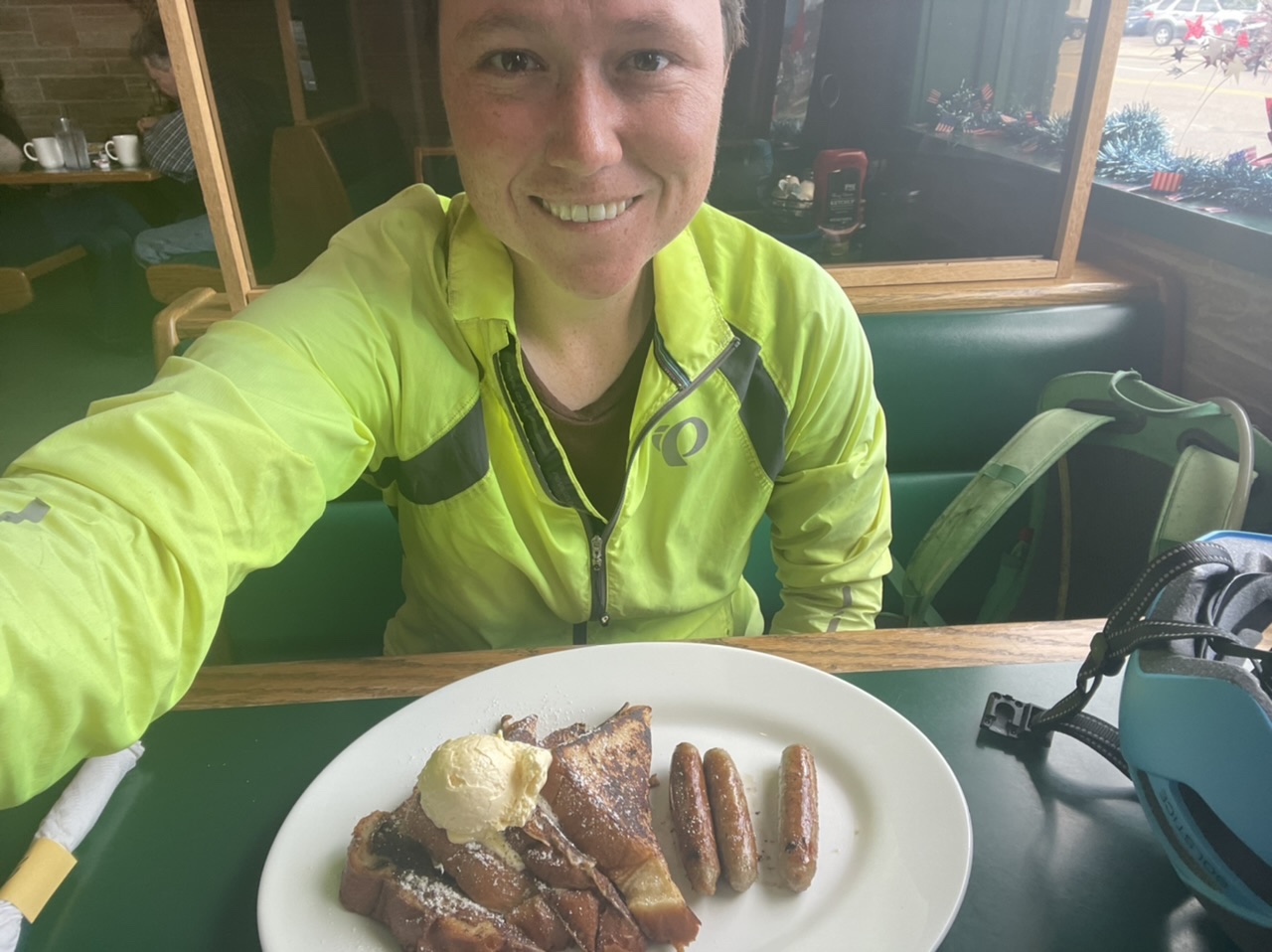 The biggest stop of the day - a late lunch of French toast